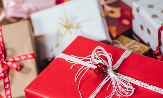 actus cadeaux couleur